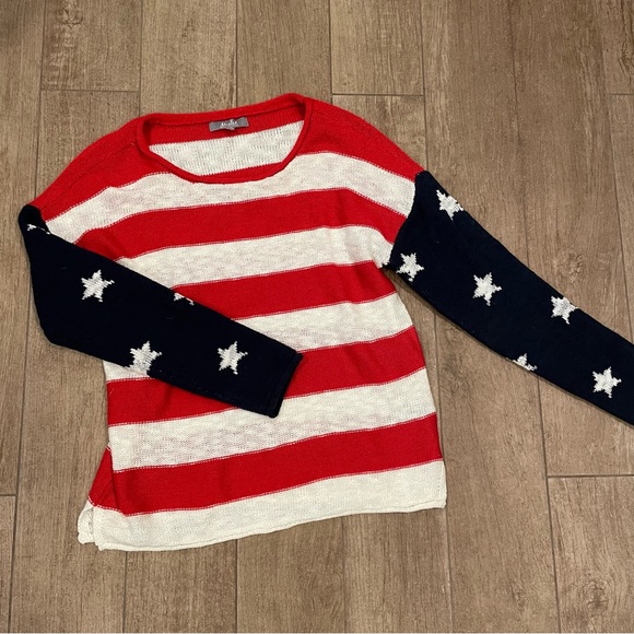 Marled American Flag Swearter-good condition never worn size L - Picture 6 of 6